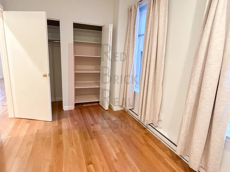 7 Follen St #3 — Photo 6