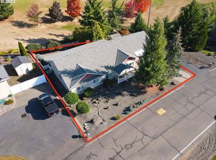 2242 Eagle Loop, Sutherlin, OR 97479