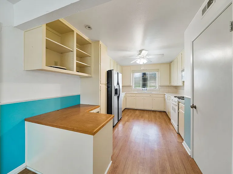 112 Sunway Dr — Photo 6