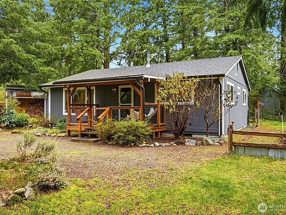 3rd image of 44203 Pine Road