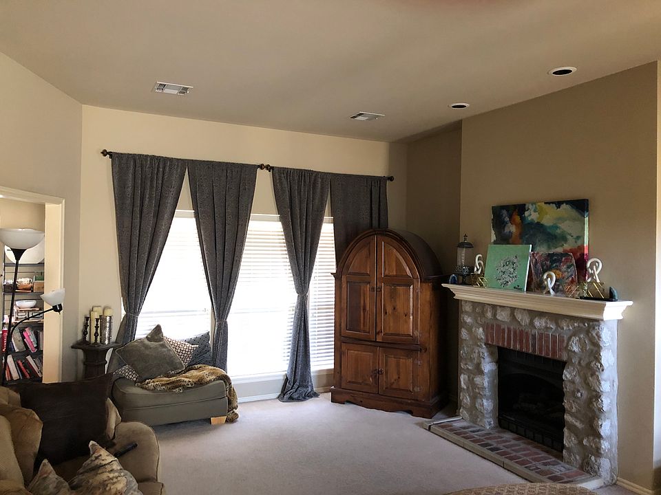 2nd image of 1219 W 117th Pl