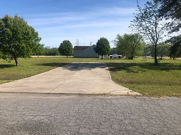 4th image of 106 Cottonwood Dr
