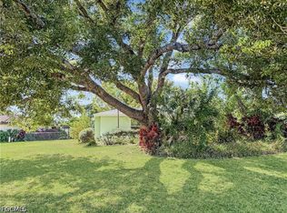 3510 SE 2nd Ave, Cape Coral, FL 33904