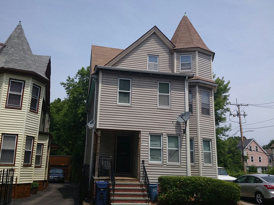 2nd image of 119 Woodrow Ave