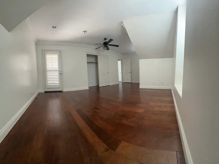3279 Huntfield St — Photo 34