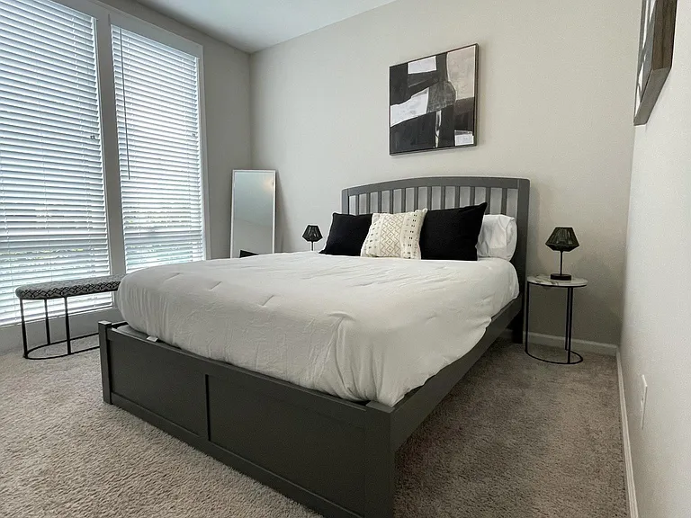 439 Parkway Dr NE — Photo 11