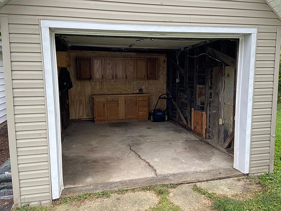 View of garage interior