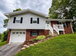 9134 Westminister Circle Dr, Chattanooga, TN 37416
