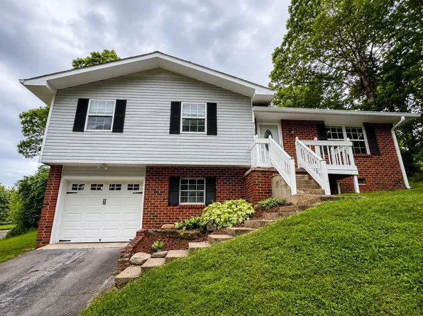 9134 Westminister Circle Dr, Chattanooga, TN 37416