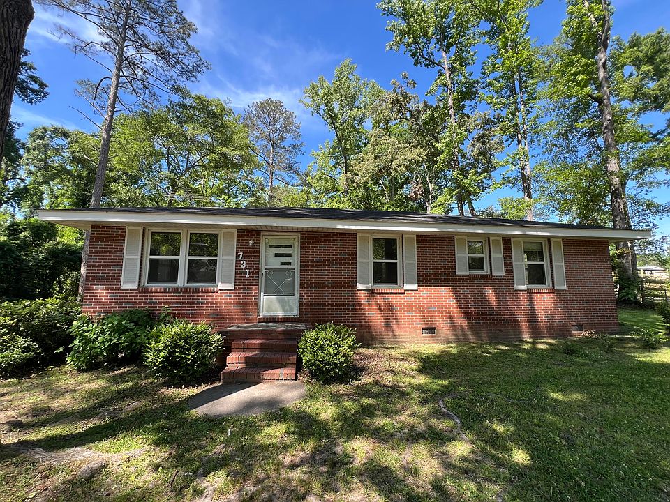 1st image of 731 Hillcrest Drive