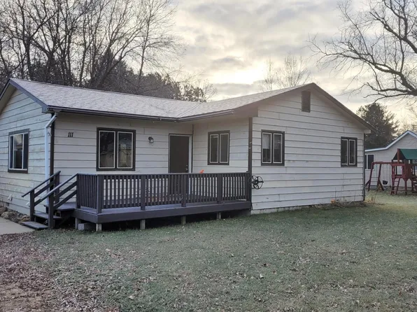 111 Hazel St S, Backus, MN 56435