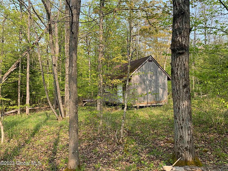 4th image of 00 Carlisle Road