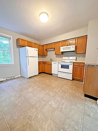 Floor plan E