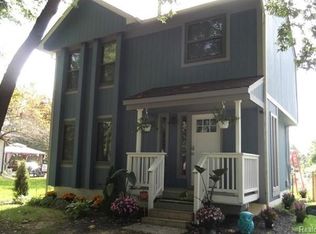 758 Miller Rd, Lake Orion, MI 48362