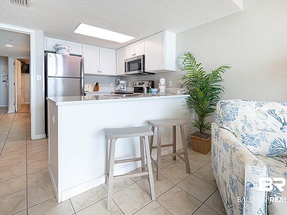 2nd image of 533 W Beach Blvd #704