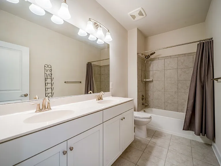 20656 River Liffey Ter — Photo 43