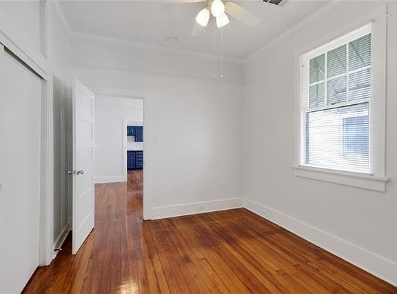 5th image of 829-31 Monroe St