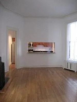Rented by Metropolitan Property Group | media 9