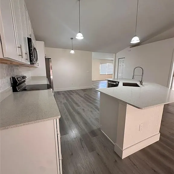 40 Willow Run — Photo 14