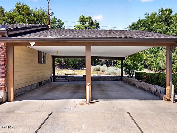 4th image of 5505 Point View Way