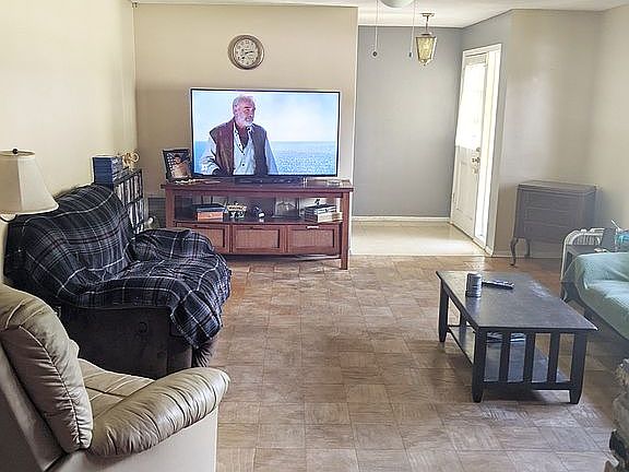 4th image of 1425 Turnesa Dr