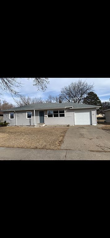 1807 Assumption Dr - Property Image