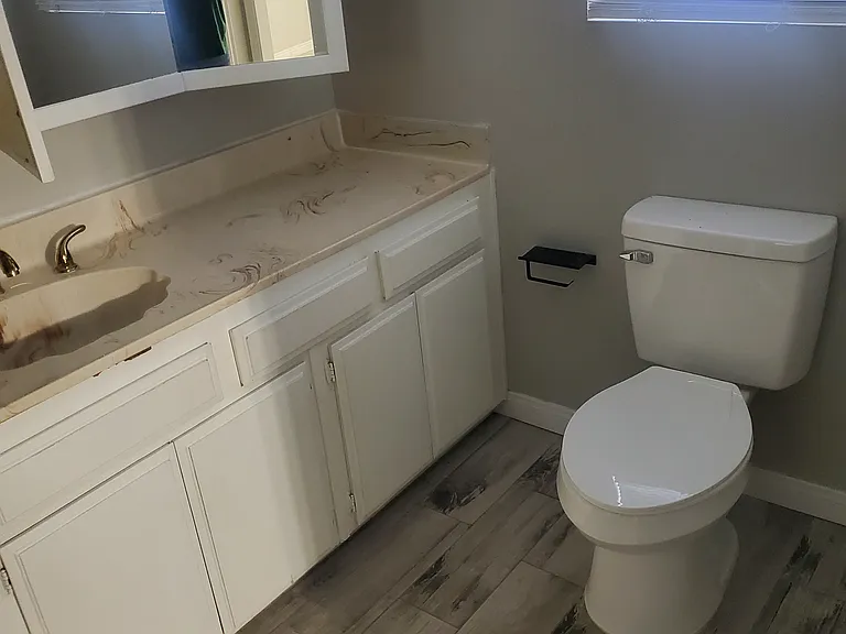 10944 Alder Ave — Photo 7