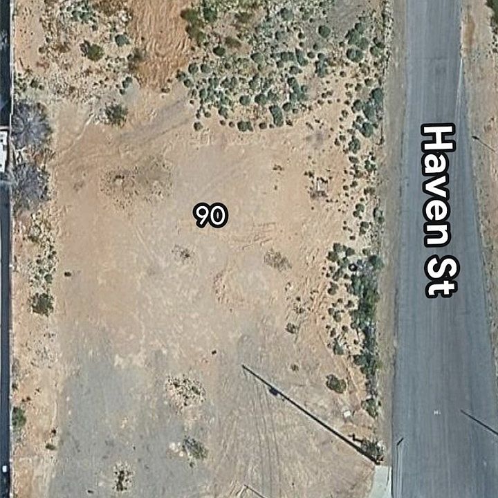 1st image of E Pebble Rd