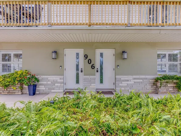 906 Maple St, New Smyrna Beach, FL 32169