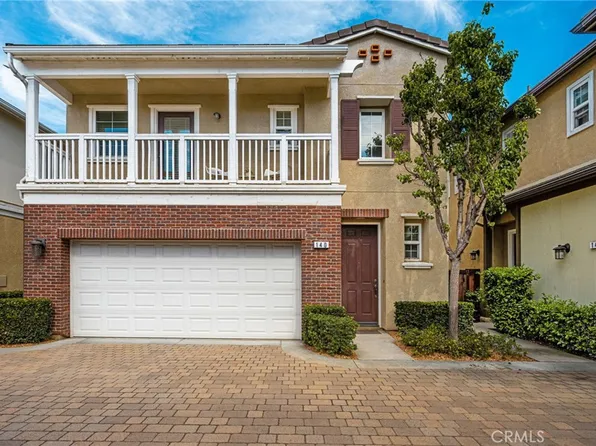 140 W Cork Tree Dr, Orange, CA 92865