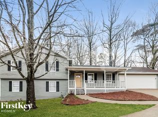 5225 Oaks Landing Ct, Sugar Hill, GA 30518