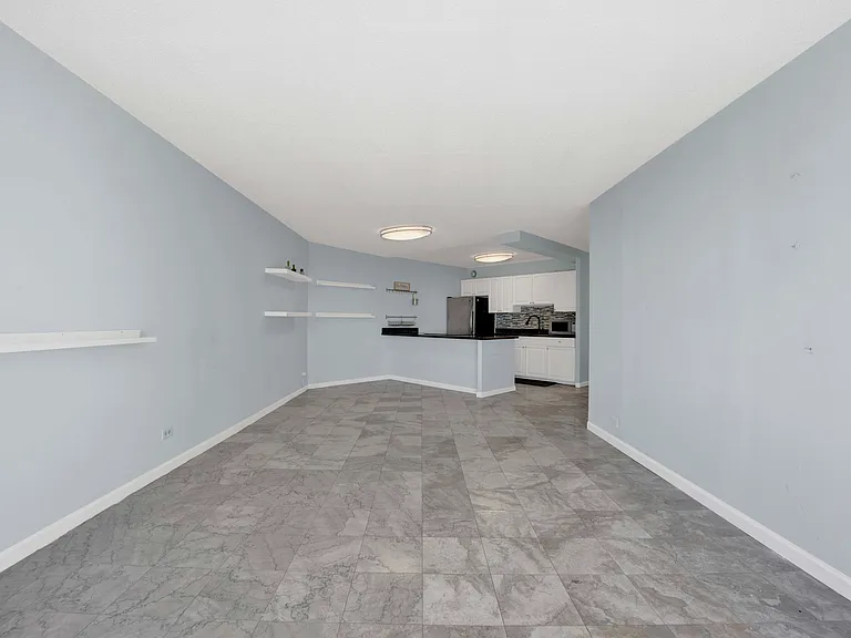 5320 N Sheridan Rd #1504 — Photo 5