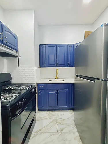 117 Wade St Photo 1