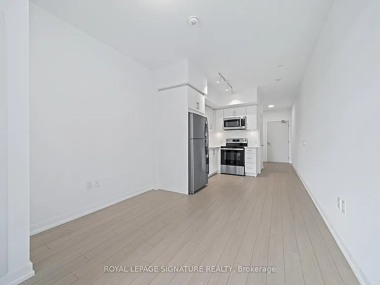 4010 Eglinton Ave W #711 — Photo 12