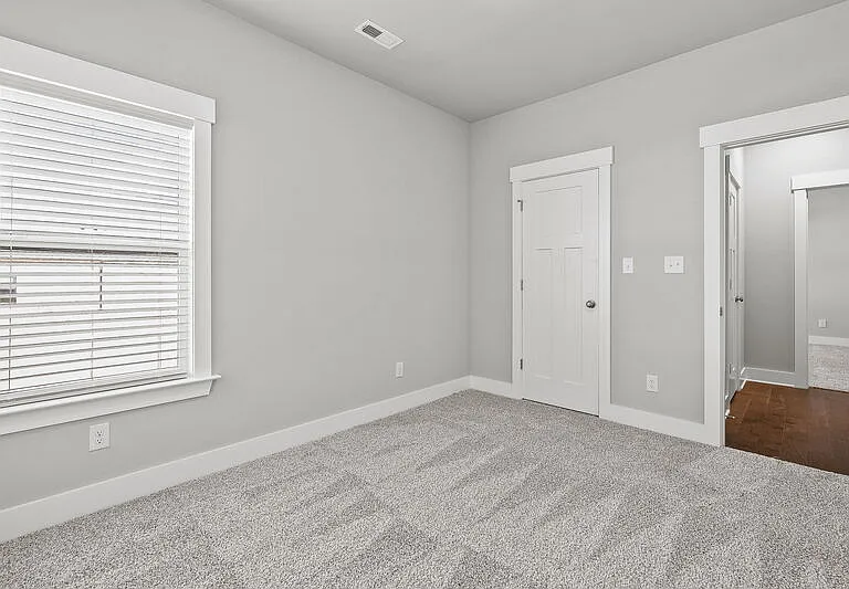 411 Raleigh Elm Dr SW — Photo 24