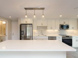 1819 3rd Ave W, Seattle, WA 98119