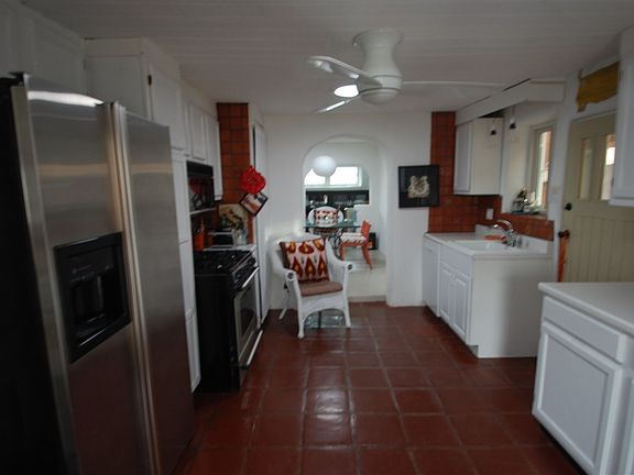 5th image of 1120 Don Juan St