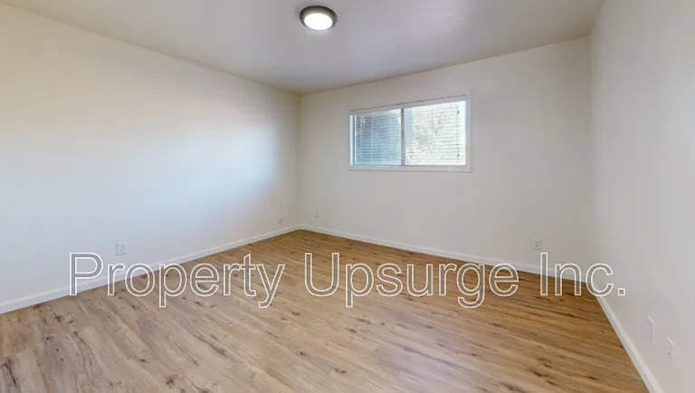 1063 Del Sol Pl #D — Photo 5