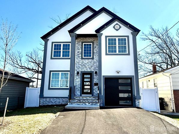 47 Bird Ave, Iselin, NJ 08830