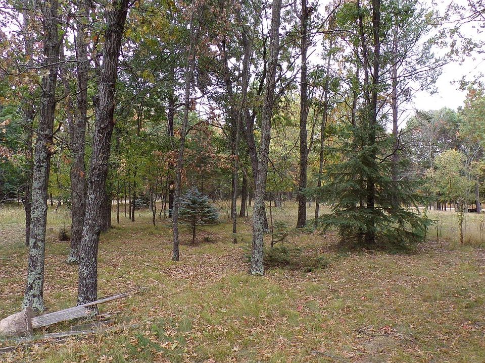 1st image of 1000-1001 Moor Ct