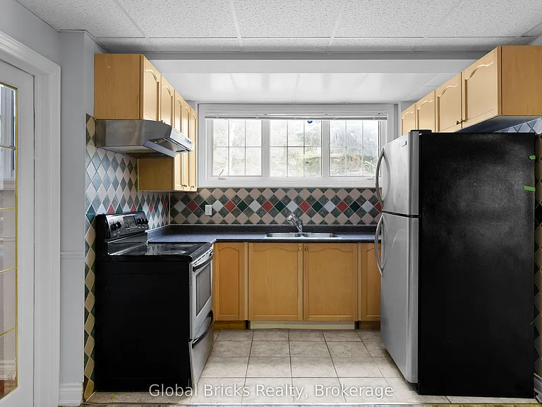 14 Fisher Dr — Photo 42