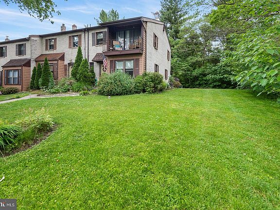 2nd image of 259 Bishop Dr