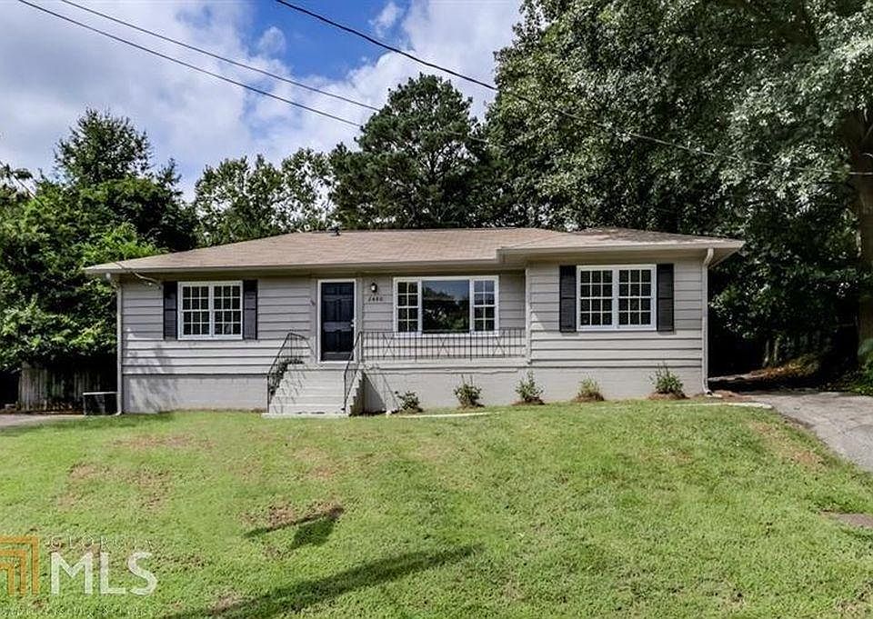 1st image of 2480 Pasadena Pl SE