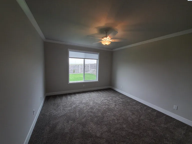 4130 N Clover Rd — Photo 24