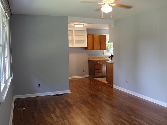 5th image of 5232 Queen Anne Rd