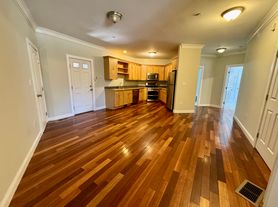 81 Westminster Ave, Roxbury, MA