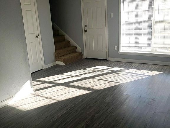 3rd image of 712 N 5th St #5-1-2