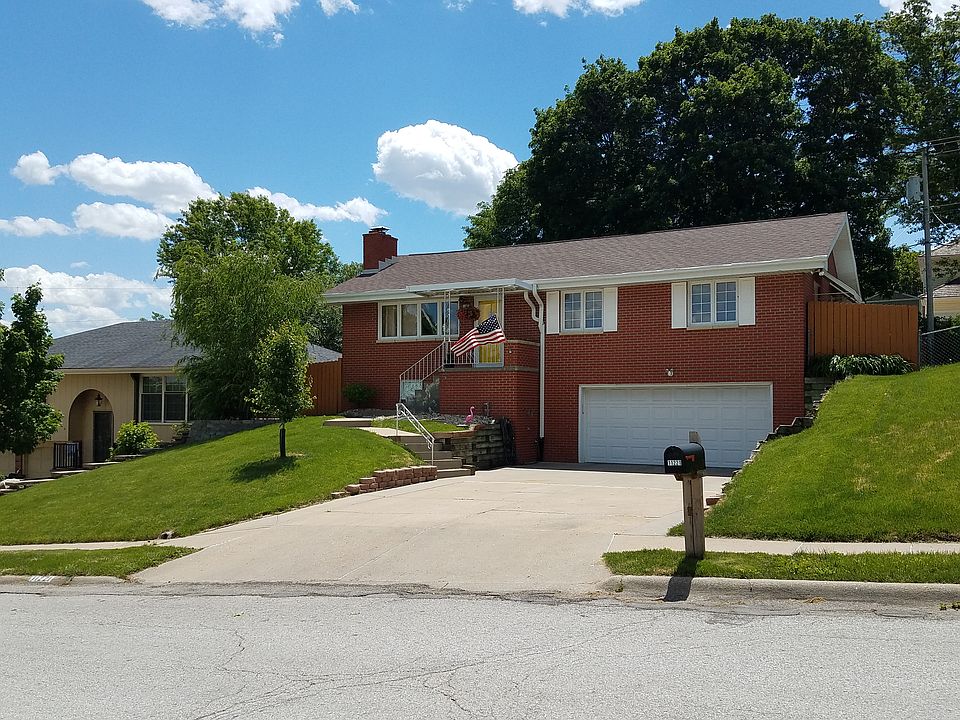 1st image of 11221 Leavenworth St
