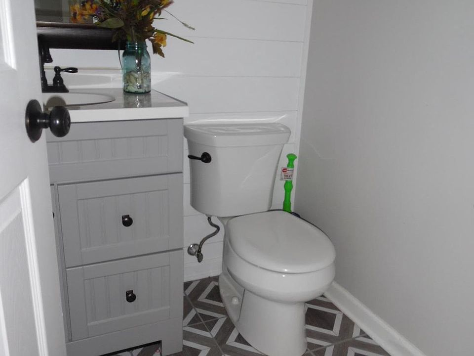 18 Provincial Pkwy, Emmitsburg, MD 21727 Zillow