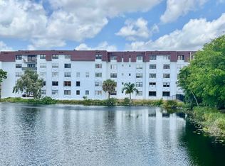 1335 W 68th St APT 302, Hialeah, FL 33014